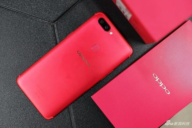 点击图片查看OPPO R11s详细资料