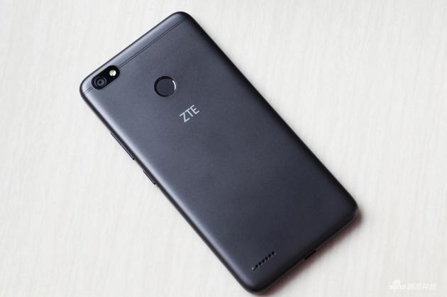 点击图片查看ZTE中兴Blade A3详细资料