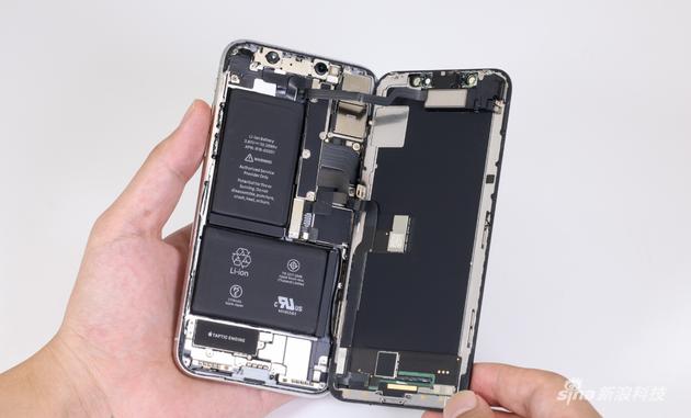 iPhone X拆开后的基本内部结构