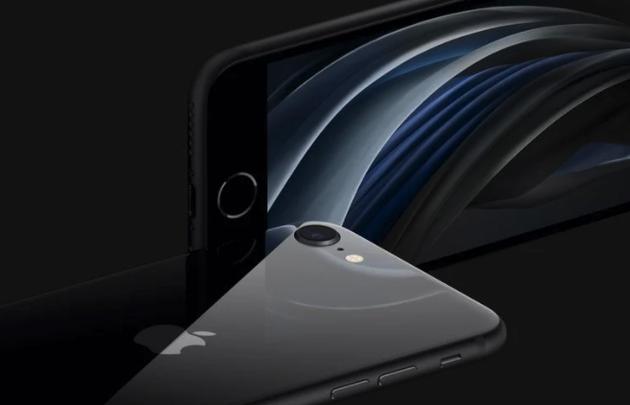 支持WiFi 6 没有U1芯片(图片来自@macrumors)