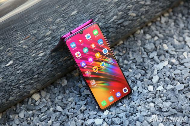 vivo X23上的新一代“美人尖”