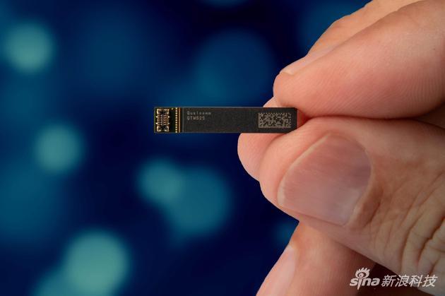 毫米波天线模组QTM525