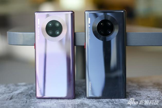 4G版(左)和5G版(右)