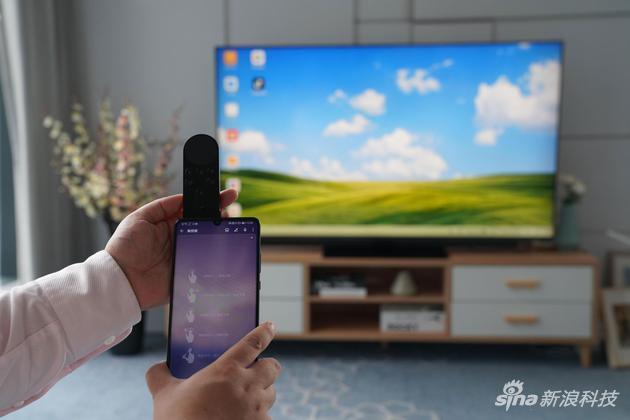 一触投屏:手机与遥控器贴一下