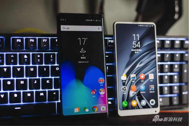 和三星Note 8的尺寸对比