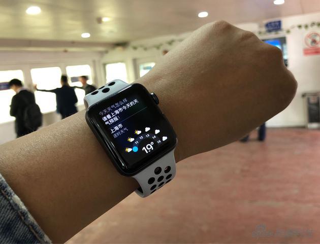 顺便也能问问它天气