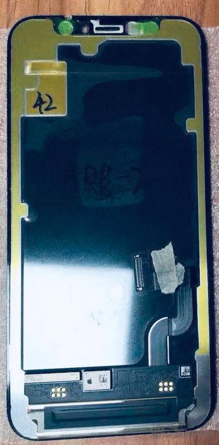接口,排线位置都有变化