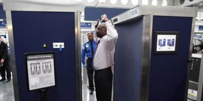 美国要求机场按美国检查程序安检赴美乘客电子