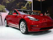 特斯拉Model 3开卖 10辆样车随马斯克到京筹备上市