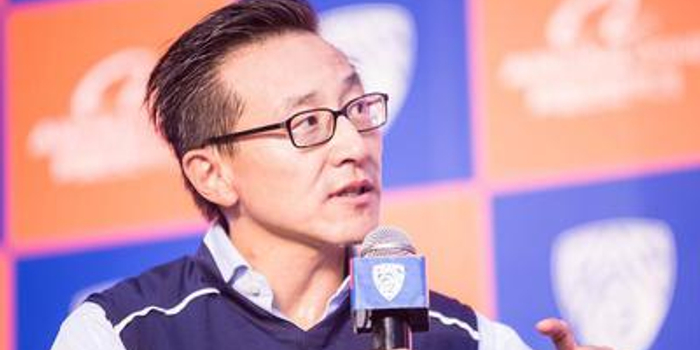 篮网老板蔡崇信公开质疑裁判 被NBA罚款3.5万