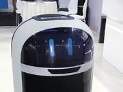 黑科技:扫地机能避开宠物粑粑 酒店机器人自己搭电梯