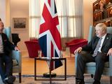 英国首相会见贝索斯：希望“特斯拉杀手”Rivian在英国建厂