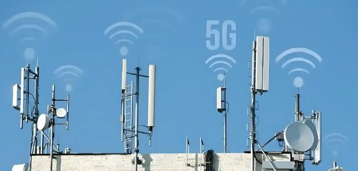 我国5G基站数达483.8万个