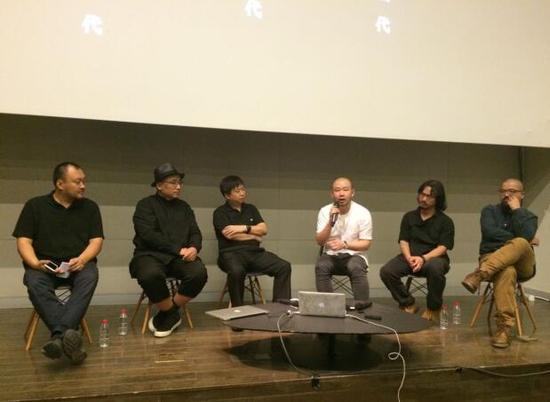 第一届道滘新艺术节新闻发布会现场(左起:范明正、李振华、邓涛、姜俊、吴珏辉、张晓)