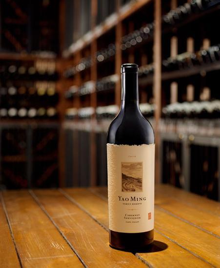 姚明•纳帕谷家族珍藏赤霞珠2010年份干红葡萄酒