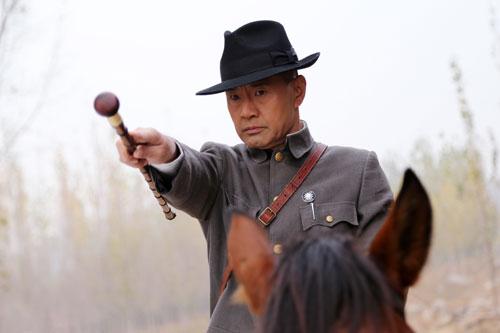 于荣光当官上任高密县长