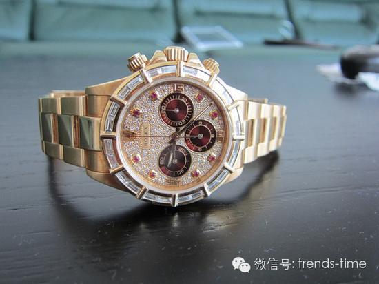 劳力士的迪通拿手表