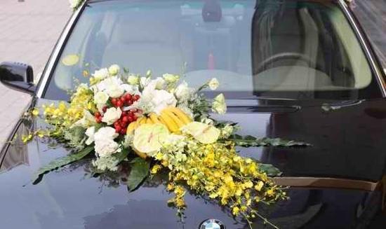 婚车装饰部位解析:车体边缘