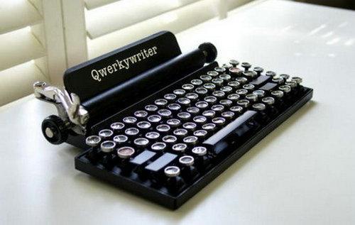 Qwerkywriter 复古蓝牙键盘