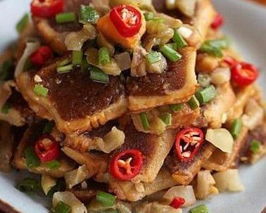 辣椒炒月饼