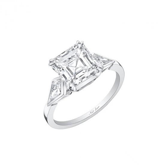 Neil Lane’s impressive princess cut ring