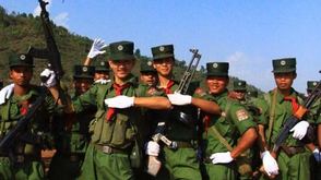 数百中国公民被困缅甸