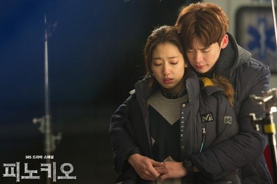 韩国暖男深情背后Hug