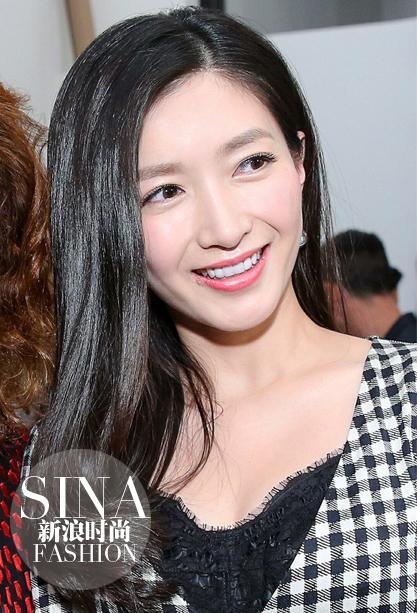 江疏影 出席2015秋冬时装周Diane von Furstenberg秀场——妆容特写