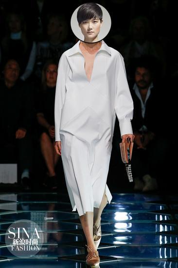 李宇春助阵Balenciaga运动风造型猜想