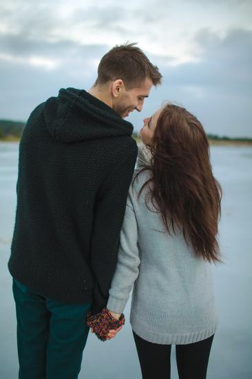 喜欢独处的人别结婚(图片来源:华盖)
