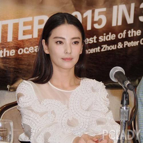 张雨绮出席活动的时候也都是美美哒