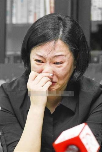 侯炳莹患宫颈癌