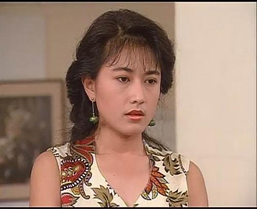 戈伟如