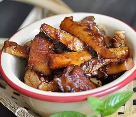 春笋红烧肉.webp