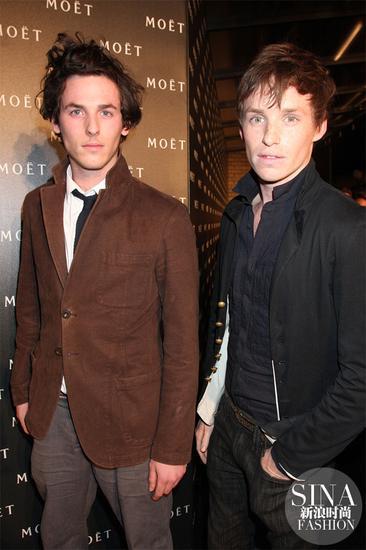 Eddie和Tom Redmayne