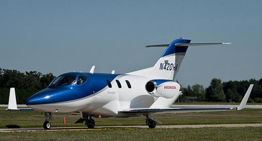 Honda Jet:外观自然层流形状设计