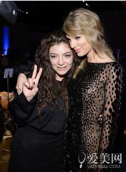 泰勒-史薇芙特 (Taylor Swift) 和洛德 (Lorde)