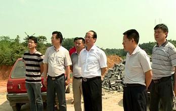龚卫国深入重点建设项目现场进行督战