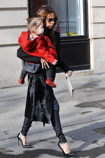 “高跟鞋狂人”Victoria Beckham