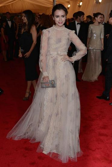 Lily Collins