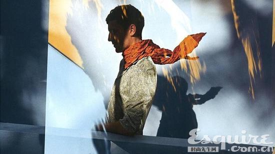 优雅得体的着装也是法国男人一贯的追求