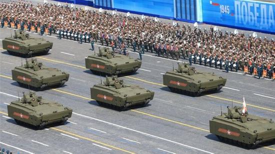 “库尔干人-25”装甲运兵车