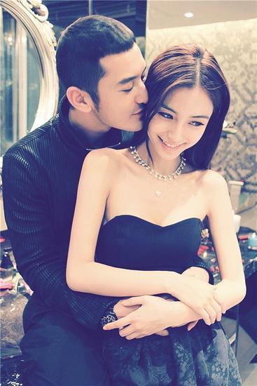 由baby好友拍摄的两人恩爱写真在网上流传开来