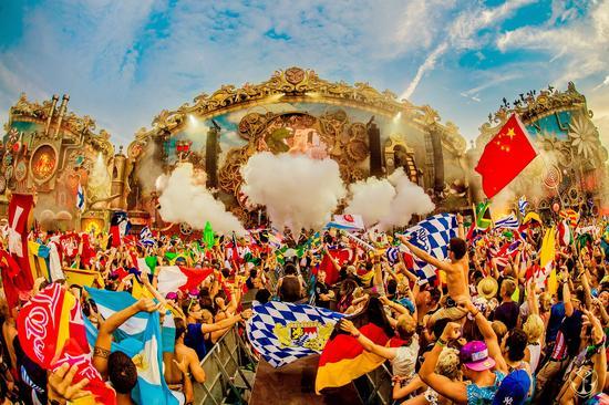 TomorrowLand是世界上最大的电子音乐节
