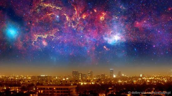 首先,幽灵暗能量将开始撕裂星系