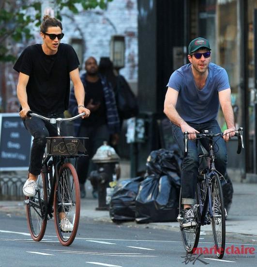 Zachary Quinto 和 男友Miles McMillan