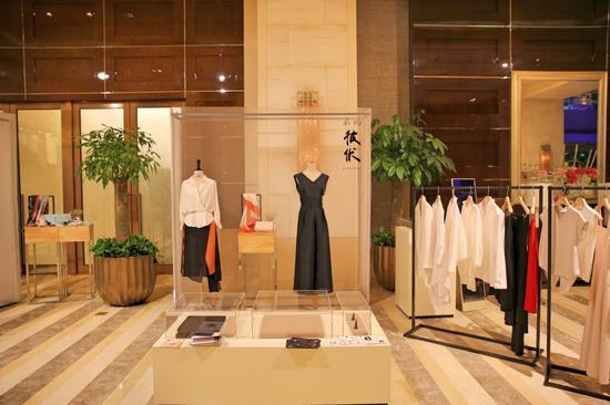 彼伏品牌展示