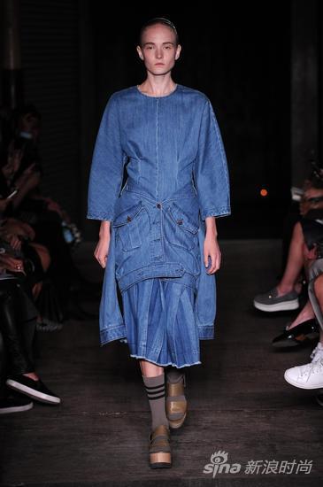 Look 14