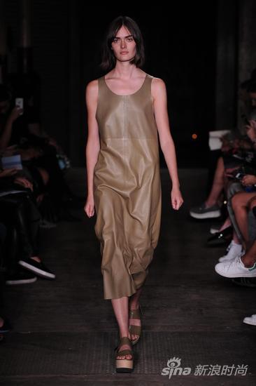 Look 06