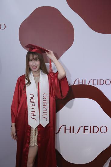 资生堂学院毕业照
